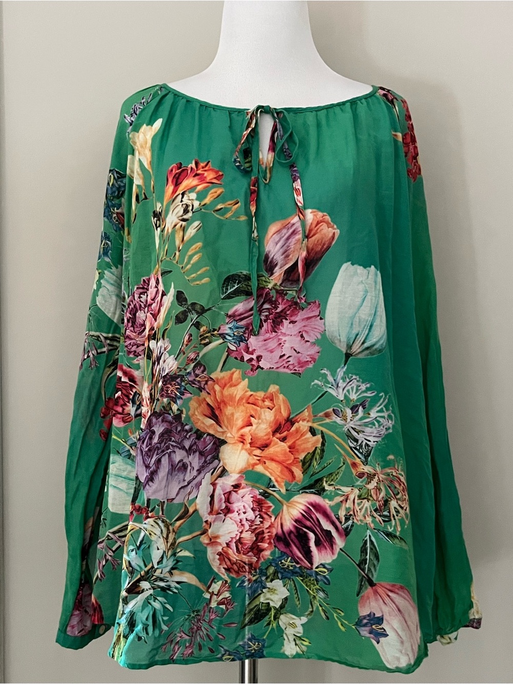 3J workshop by Johnny Was Green Floral Boho Top Size Medium